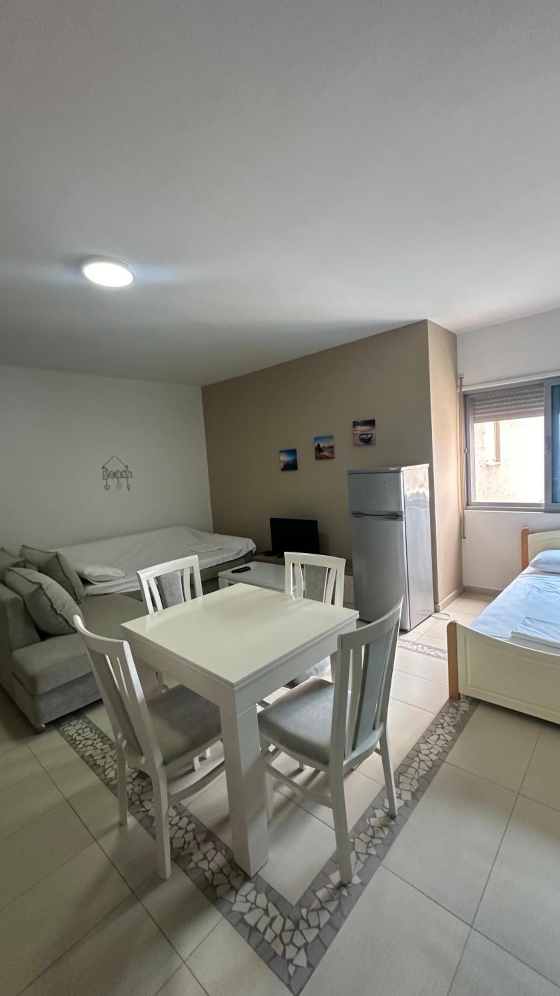 Jasmine Apartments Sarandë Exterior foto